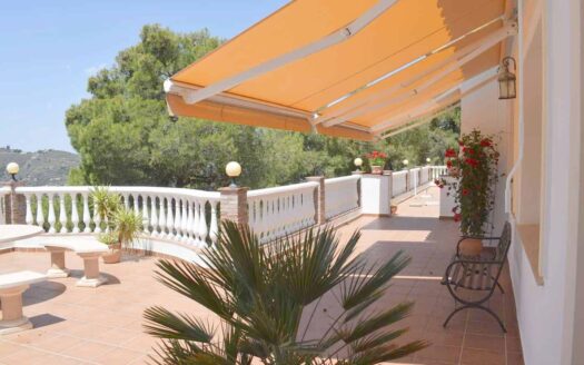 Villa with Amazing View